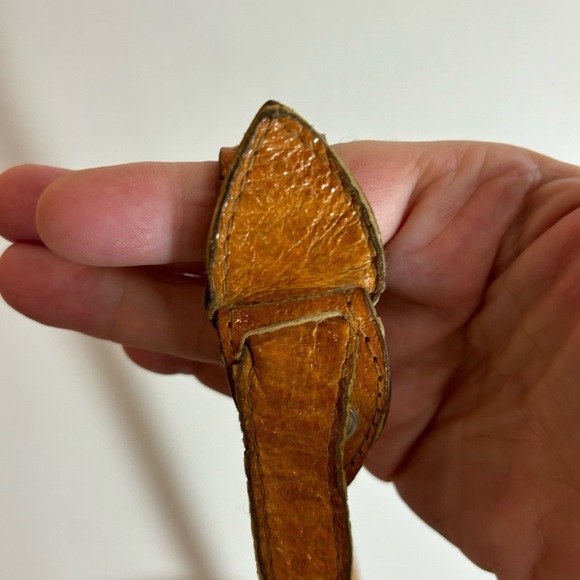 TOOLED Leather Shoulder Multiple Pockets and Inner Utility Pockets Handmade Bag - Picture 12 of 16